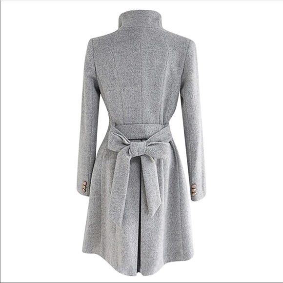 A woman gray winter wool jacket - Picture 2 of 3